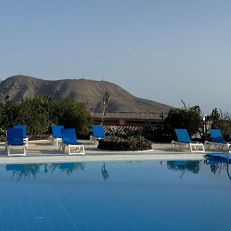 Villa Azure Horizon And Breeze - Panoramic Ocean View And Heated Pool Chayofa Exterior photo
