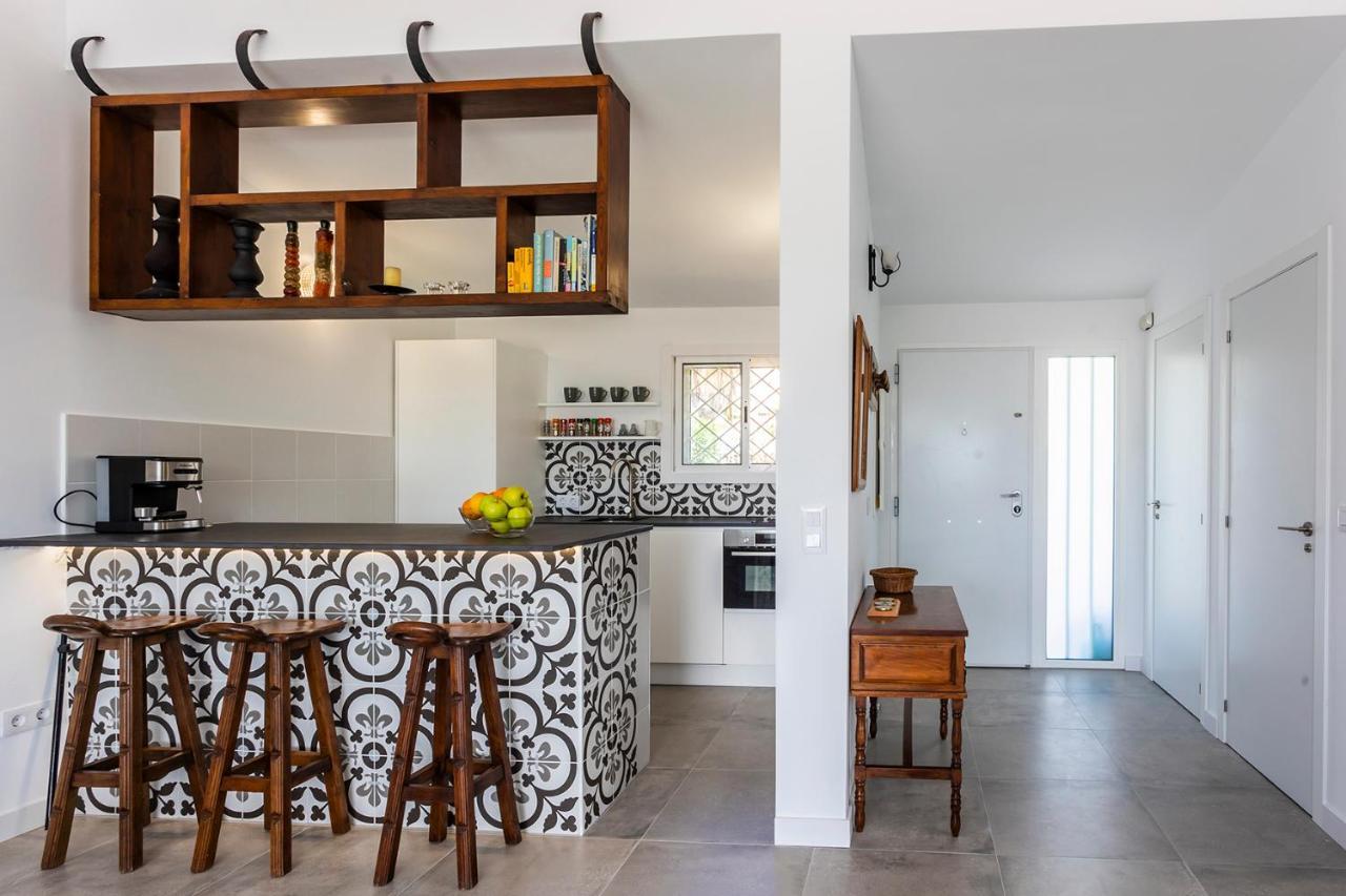Villa Azure Horizon And Breeze - Panoramic Ocean View And Heated Pool Chayofa Exterior photo
